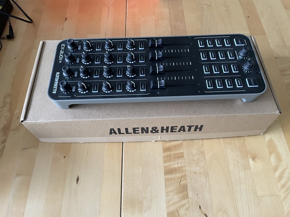 Controlador Allen & Heath Xone K3