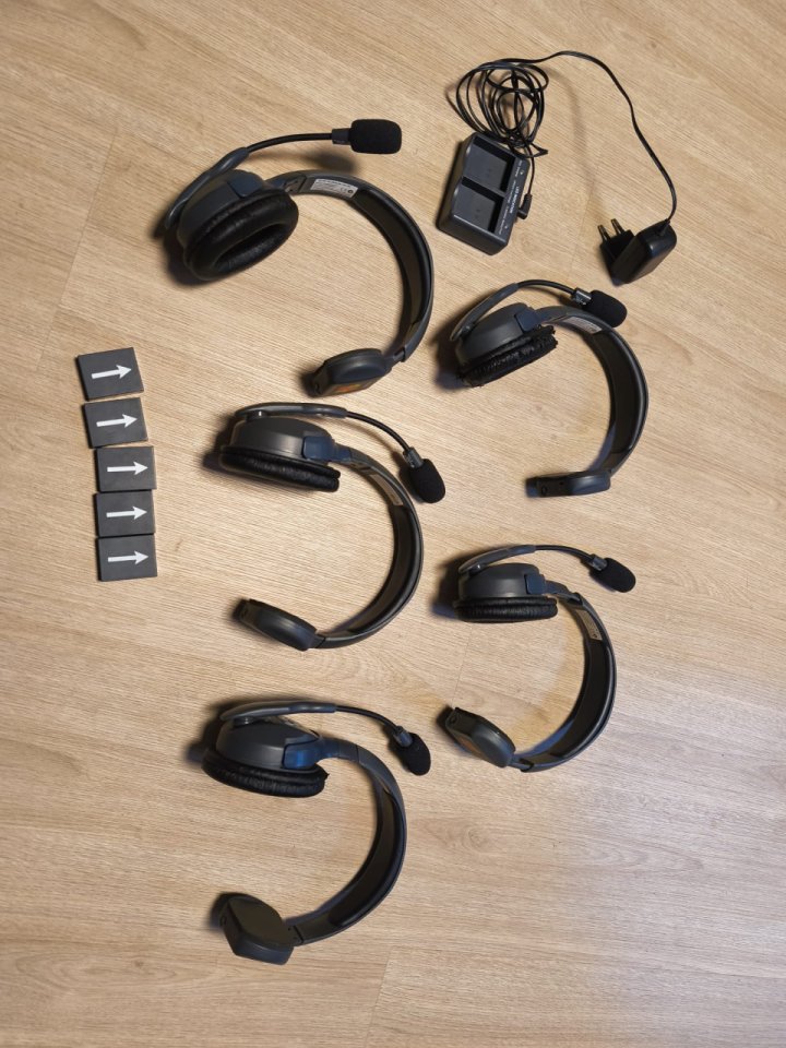 Intercom Eartec Ultralite HD (5 Auriculares) de segunda mano · Foto 1 de 7 · Valladolid · 1050 €