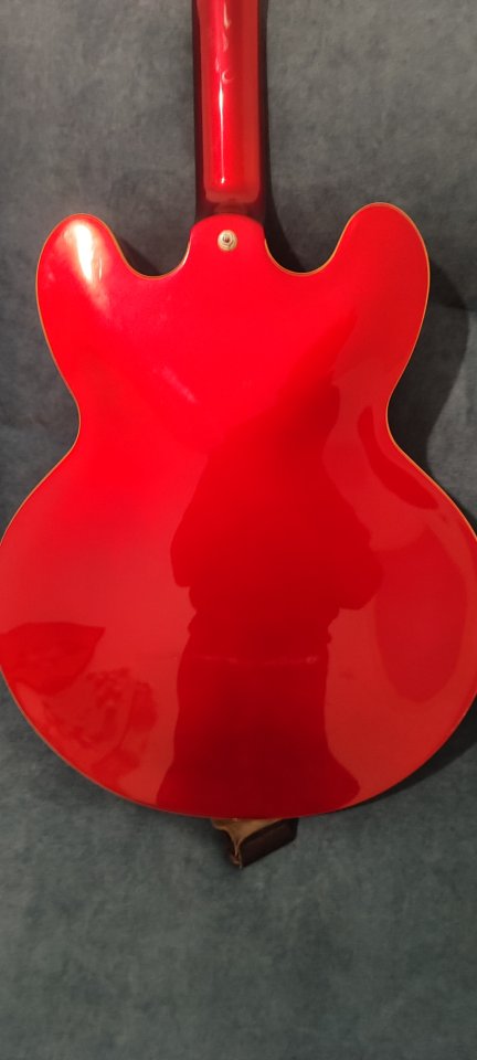 Epiphone Riviera Sparkling Burgundy