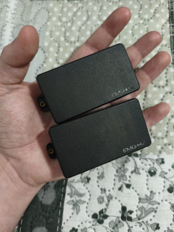 Set pastillas EMG-HZ H3 (actuales EMG H3) de segunda mano · Foto 3 de 4 · Sevilla · 65 €