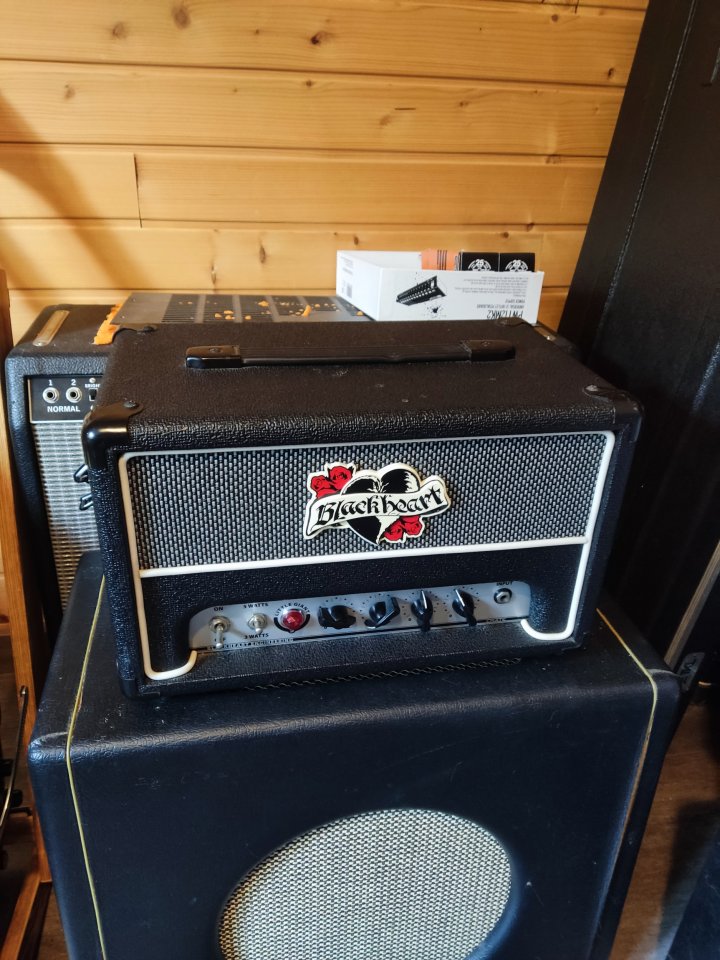 Black Heart Little Giant de segunda mano · Foto 1 de 4 · Madrid · 150 €