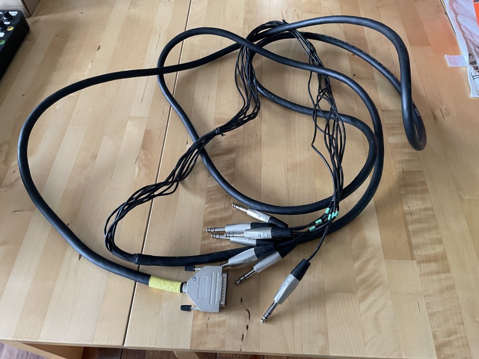 Cable Cordial Tascam Sub-D 25 - 8 jacks