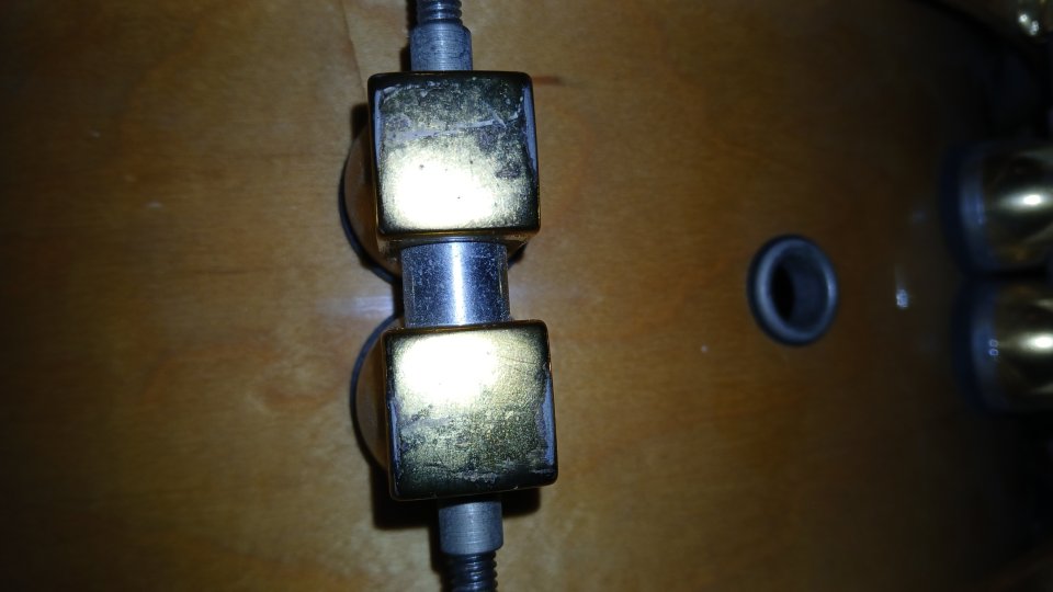 Venc una de les dues Premier Signia amb rutlles de fusta que tinc.