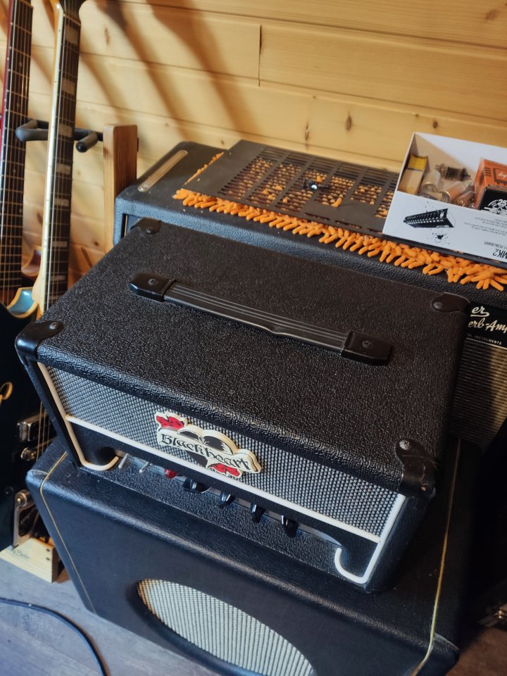 Black Heart Little Giant de segunda mano · Foto 4 de 4 · Madrid · 150 €