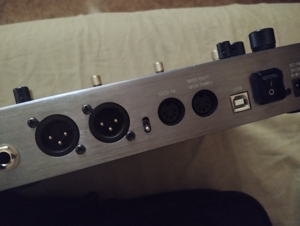 Pedalera profesional mooer ge300