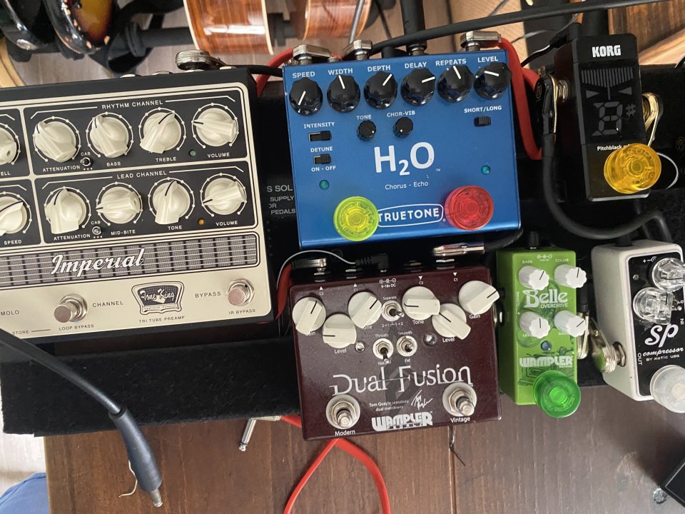 Truetone H2O (chorus + Delay) 2 en 1! de segunda mano · Foto 3 de 3 · Madrid · 115 €