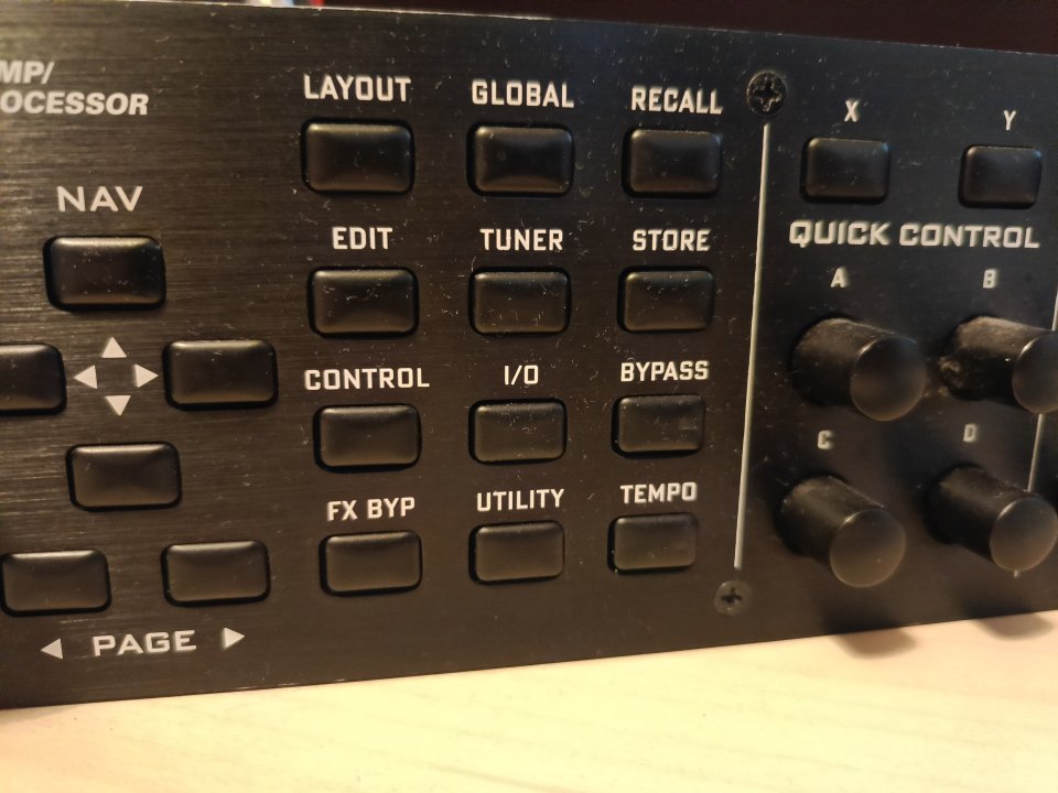 Fractal Axe FX2 - o posible cambio - de segunda mano · Foto 3 de 6 · Pontevedra · 600 €