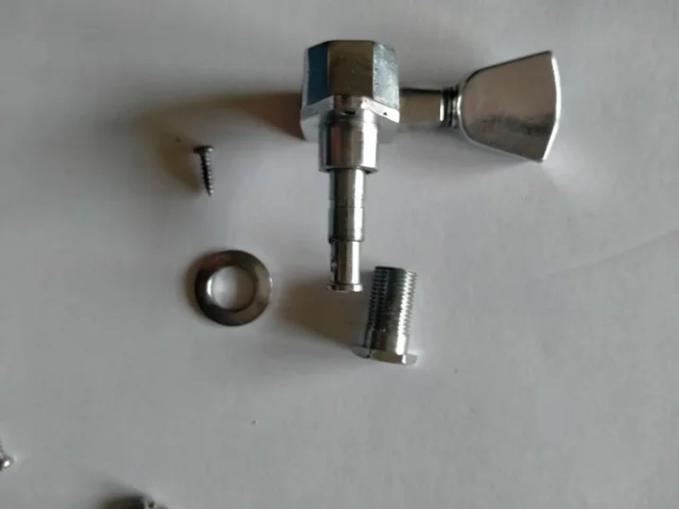 Clavijas Afinador Guitarra Japan de segunda mano · Foto 2 de 8 · Valencia · 17 €