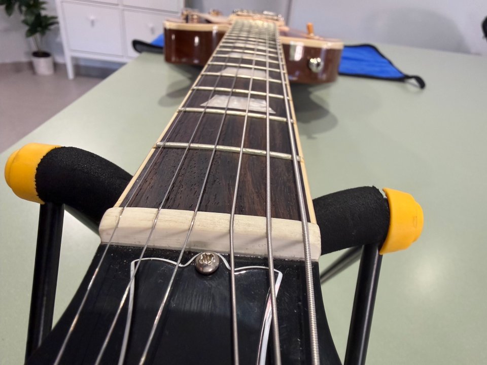 Vendo Gibson Les Paul Standard 60s Double Trouble en acabado Vintage Cherry Sunburst. de segunda mano · Foto 10 de 10 · Málaga · 1950 €