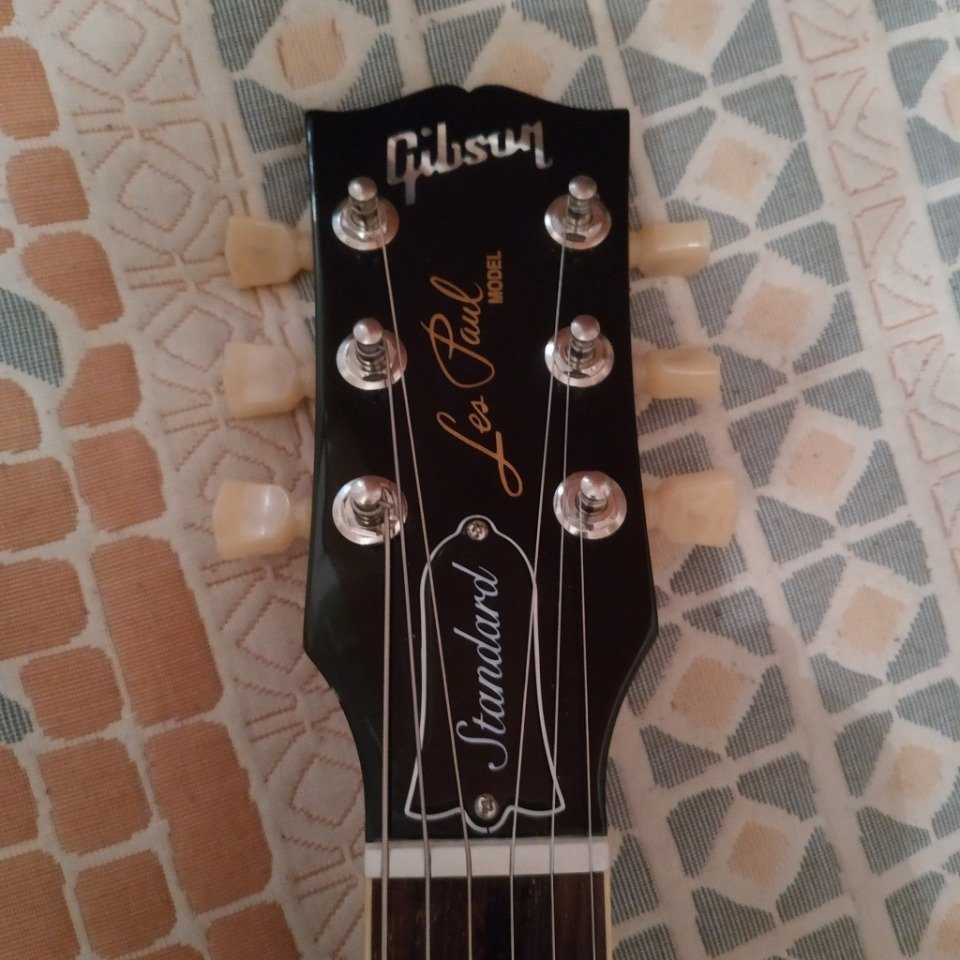 Gibson Les Paul Standard 50s GoldTop de segunda mano · Foto 3 de 10 · Zaragoza · 2000 €