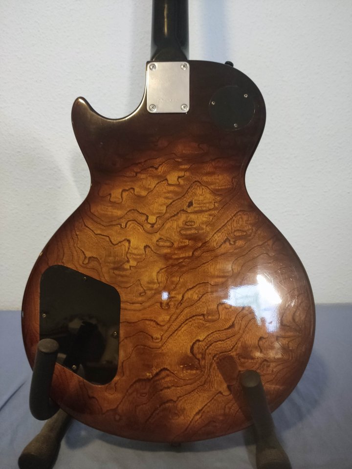 Guitarra Cort tipo Les Paul de segunda mano · Foto 5 de 7 · Alicante · 300 €
