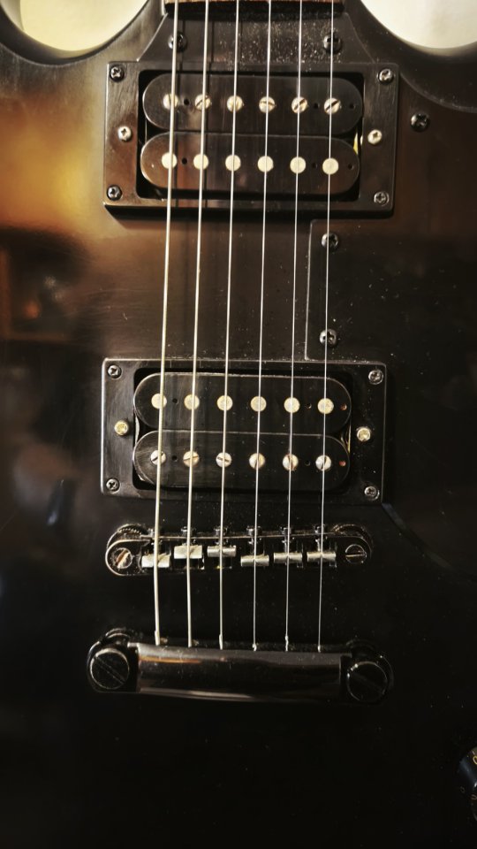 Epiphone SG G-400 Gothic 2002 de segunda mano · Foto 2 de 10 · Madrid · 300 €