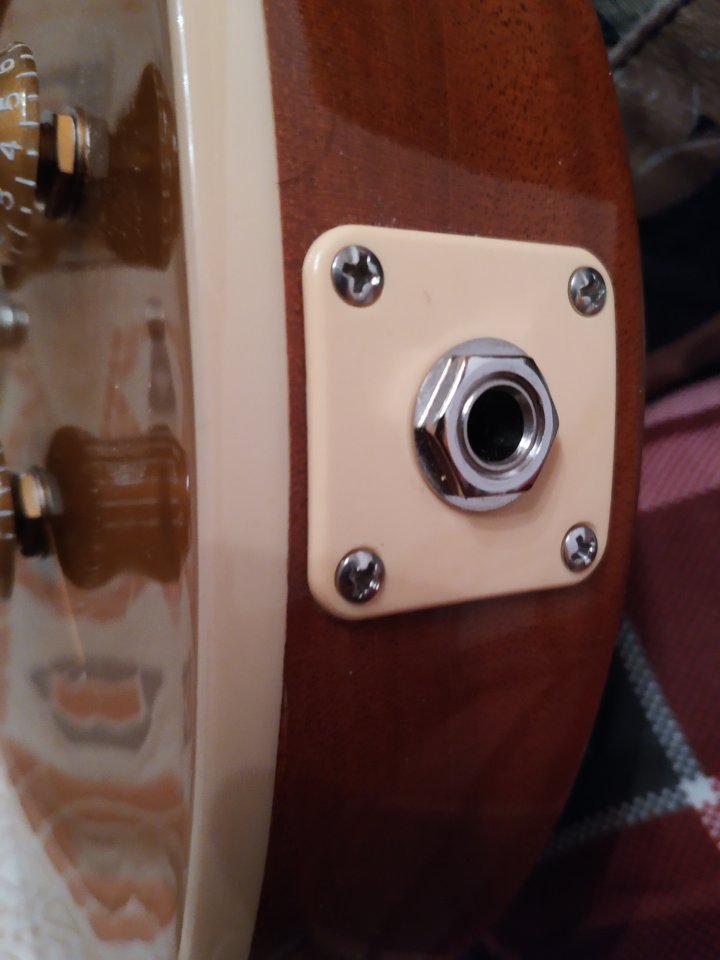 Gibson Les Paul Standard 50s GoldTop de segunda mano · Foto 8 de 10 · Zaragoza · 2000 €