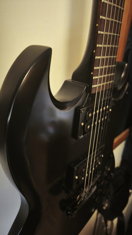 Epiphone SG G-400 Gothic 2002 de segunda mano · Foto 6 de 10 · Madrid · 300 €