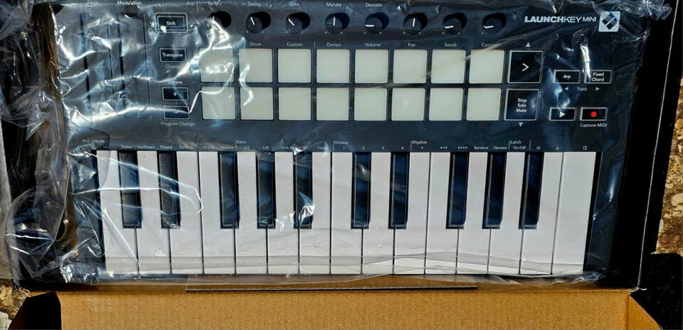 Novation Launchkey Mini MK3