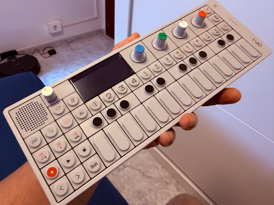 Teenage Engineering OP-1
