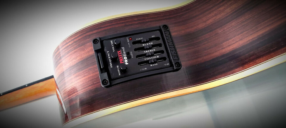 GUITARRA CLÁSICA / FLAMENCA ALHAMBRA "CROSS OVER" CS3 CW E2 Vendo en 1500€ / Valoro cambios: 1700€ (OPCIÓN DE 2X1)