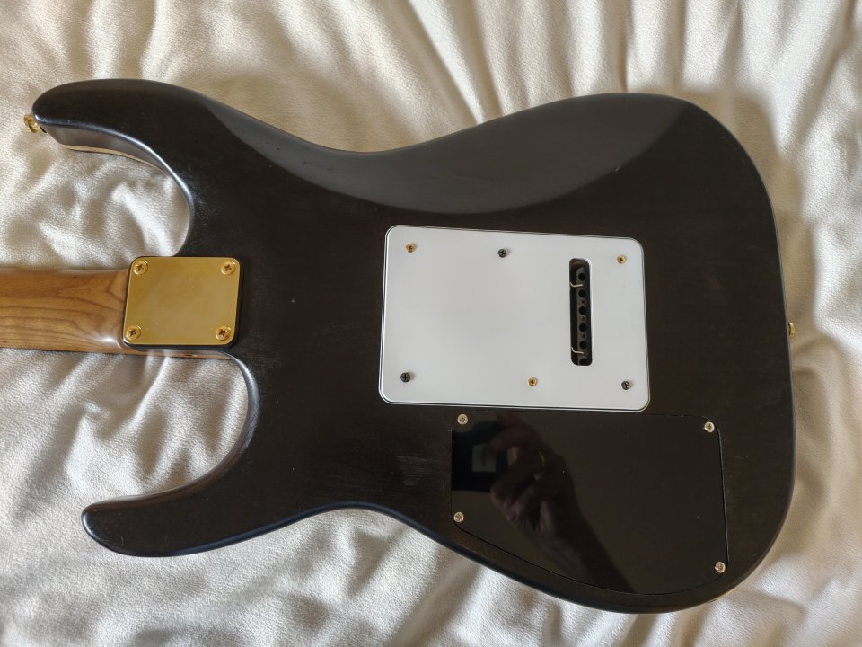 Custom Carved Top Super Strat Stratocaster Strato de segunda mano · Foto 7 de 10 · Madrid · 1250 €