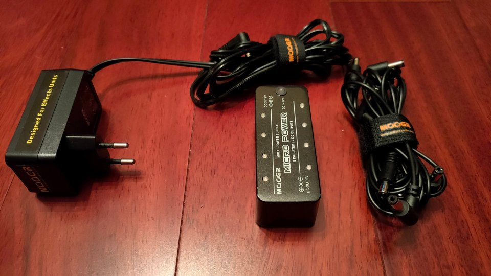 Pedalboard y pedales