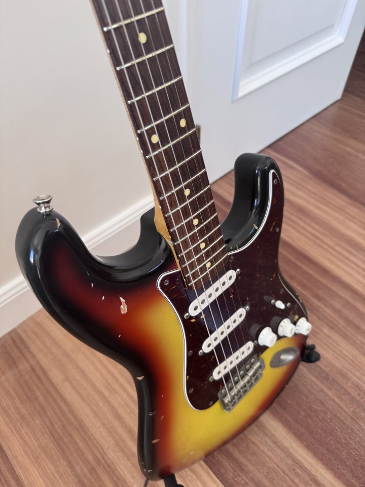 Nash Guitars S-63 – 3 Tone Sunburst de segunda mano · Foto 3 de 8 · Madrid · 2150 €