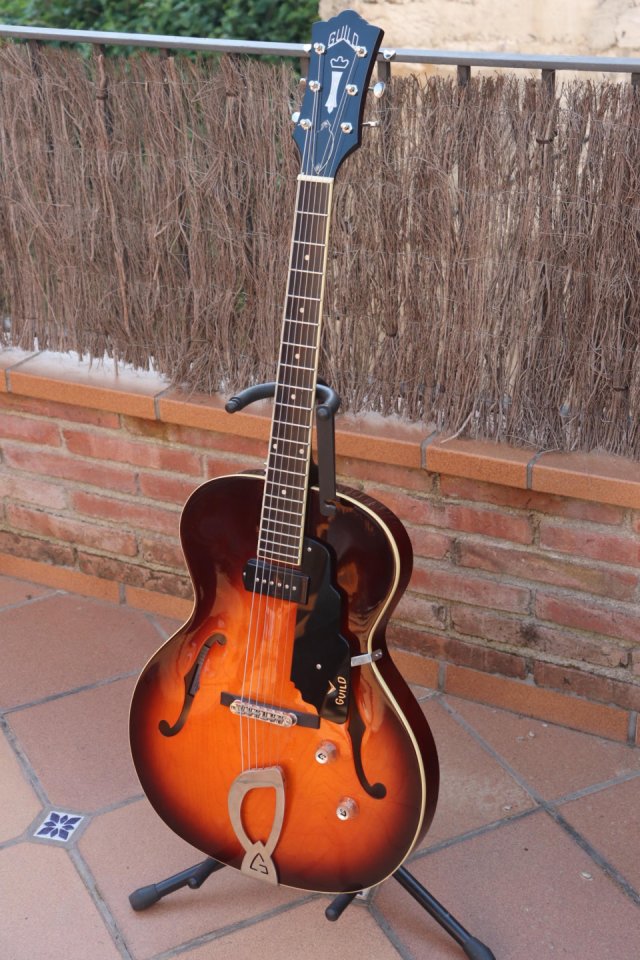 Guild T-50 Slim (coreana) - Perfecto estado de segunda mano · Foto 1 de 7 · Barcelona · 800 €