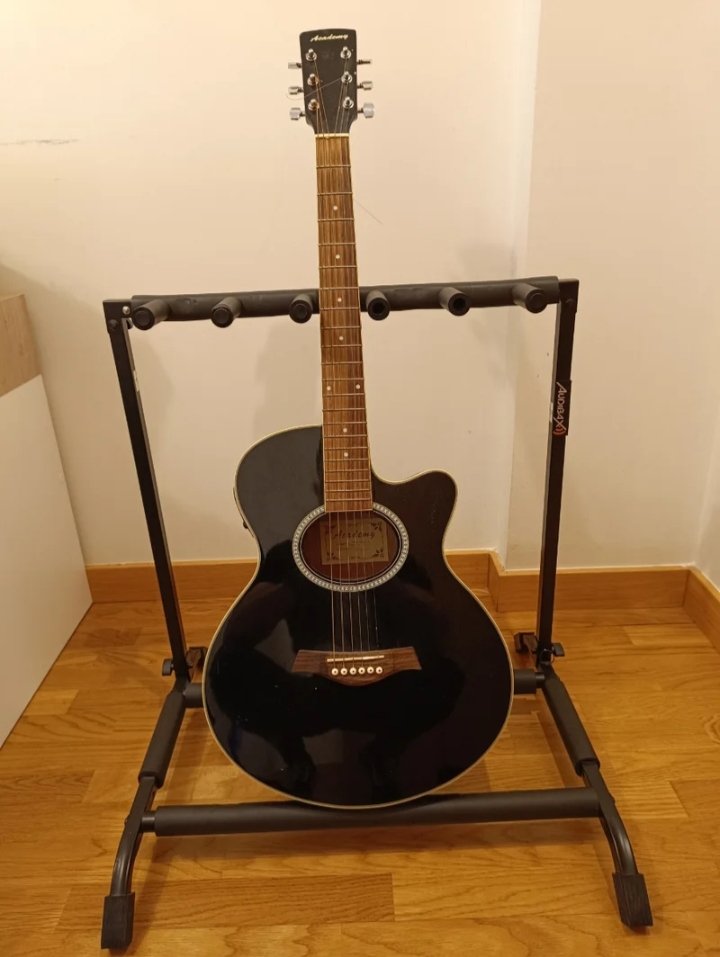 Guitarra electroacústica Academy