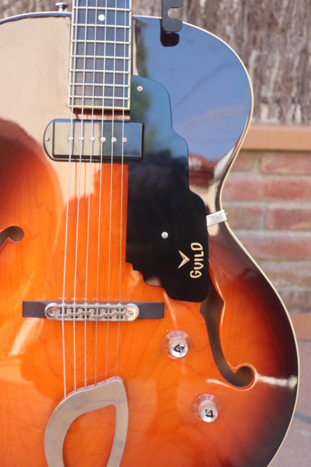 Guild T-50 Slim (coreana) - Perfecto estado de segunda mano · Foto 2 de 7 · Barcelona · 800 €