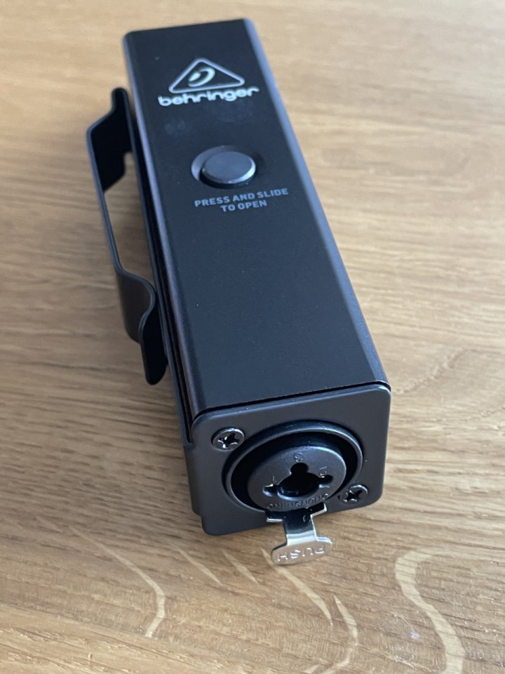 Behringer Powerplay P2 Amplificador Monitor In-Ear de segunda mano · Foto 3 de 4 · Sevilla · 23 €