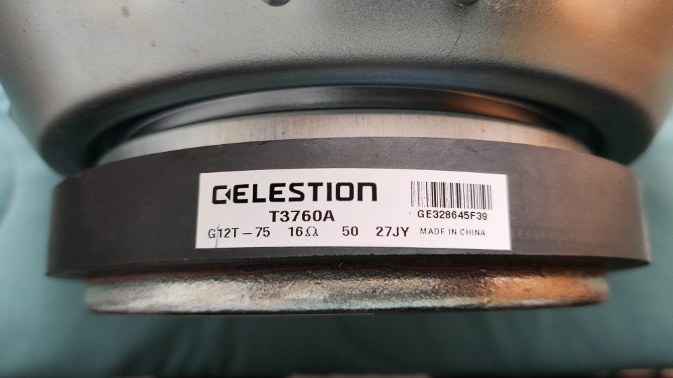 Celestion G12T-75 de segunda mano · Foto 3 de 3 · Granada · 60 €