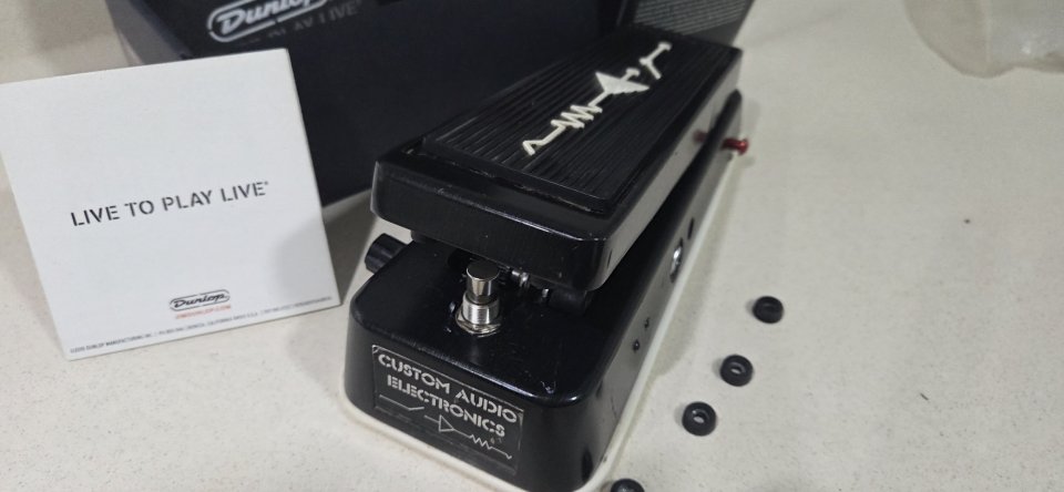 MXR CAE WAH