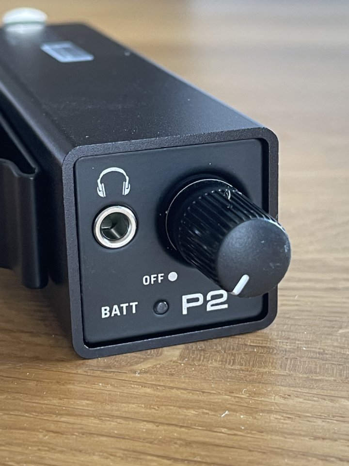 Behringer Powerplay P2 Amplificador Monitor In-Ear de segunda mano · Foto 4 de 4 · Sevilla · 23 €