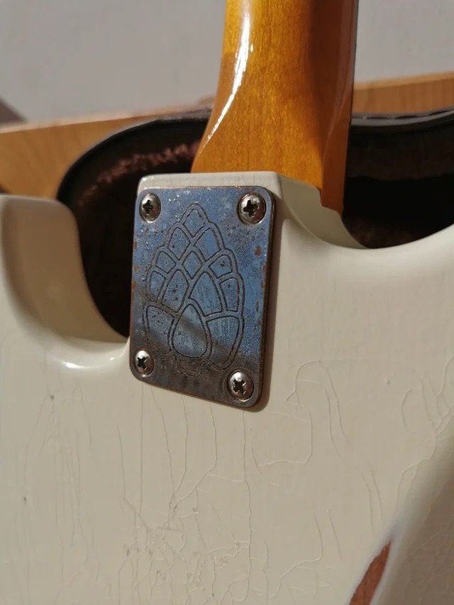 Vegarelics Stratocaster white de segunda mano · Foto 4 de 6 · Alicante · 1650 €