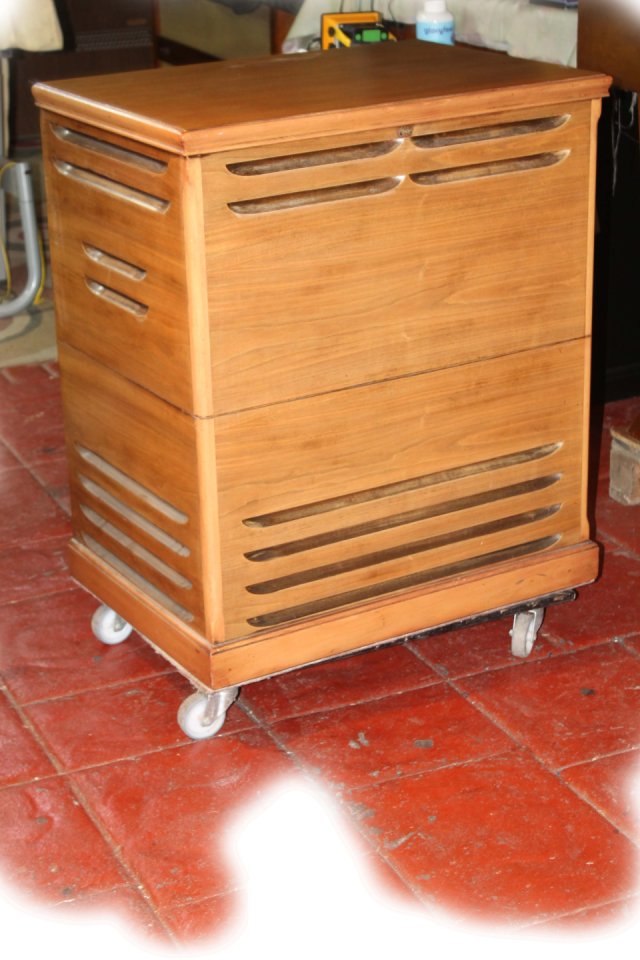 Leslie 145 (147 de mueble corto)