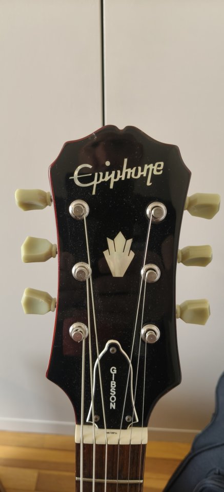 EPIPHONE SG (REP. CHECA) de segunda mano · Foto 8 de 8 · Barcelona · 350 €