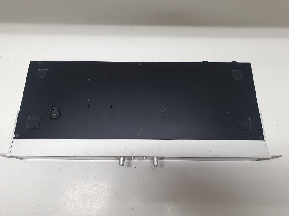 Ecualizador phonic I7600