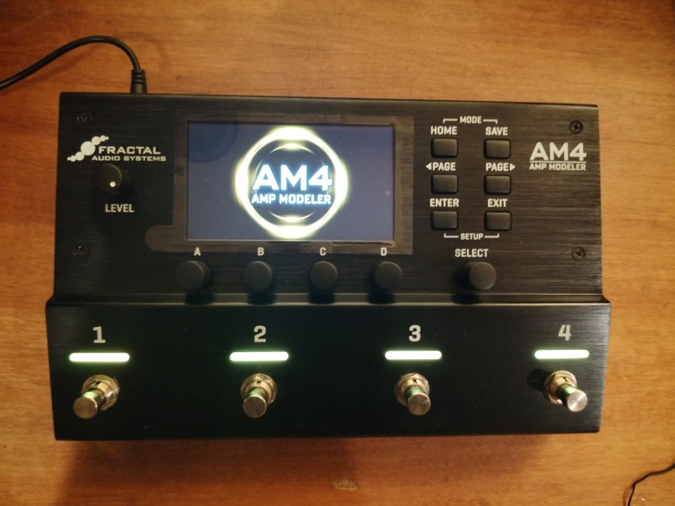 Fractal Audio AM4 de segunda mano · Foto 2 de 10 · Sevilla · 700 €