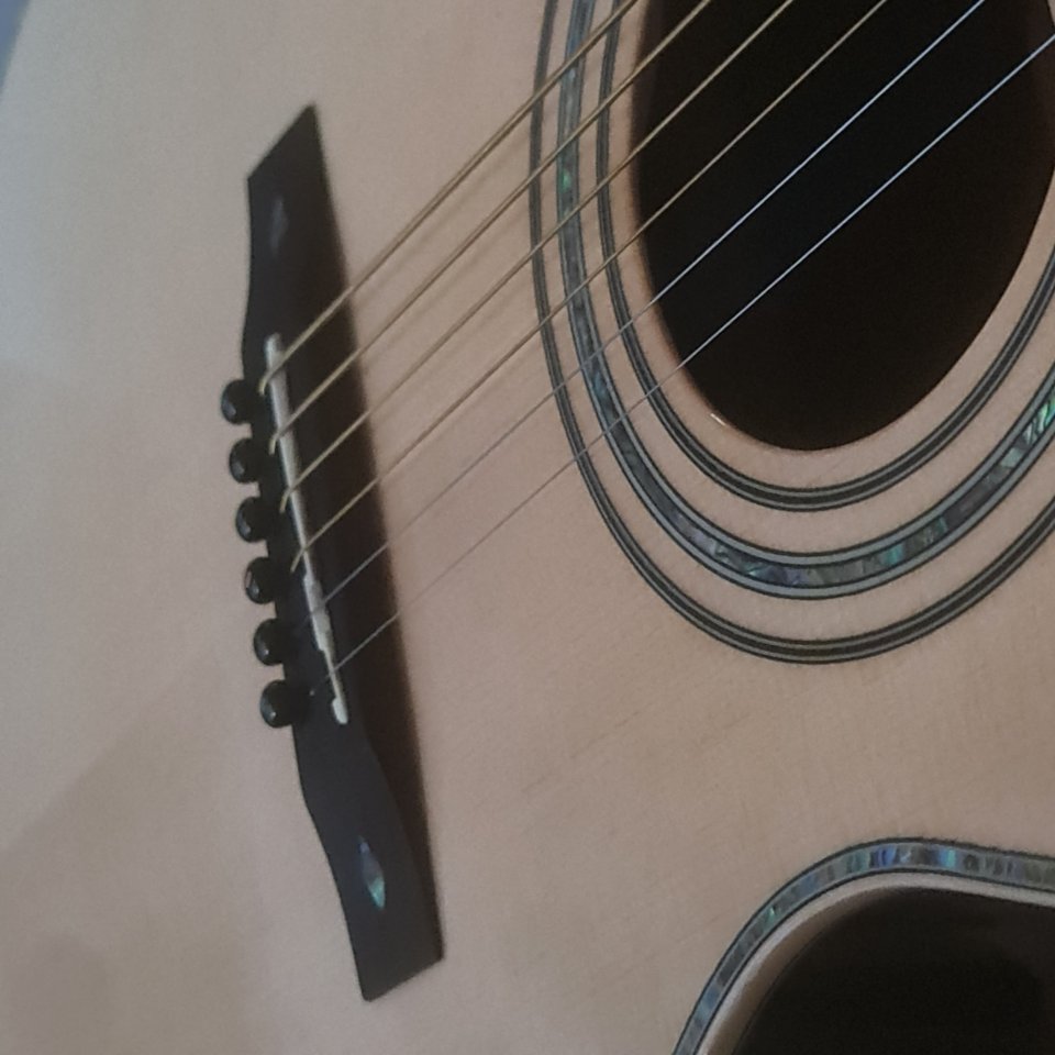 Harley Benton Parlor CLF-200 de segunda mano · Foto 2 de 10 · Barcelona · 160 €