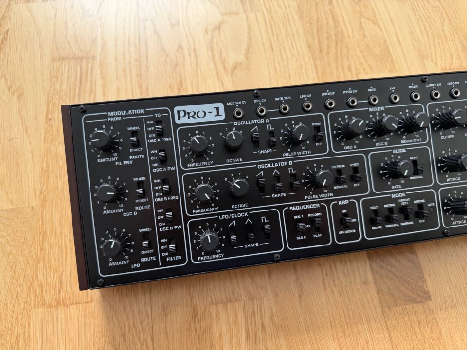 Behringer Pro-1 de segunda mano · Foto 3 de 3 · Araba · 150 €