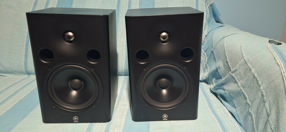 Monitores Yamaha MSP 7