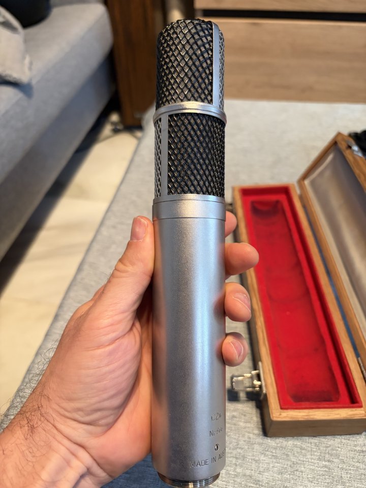 AKG C24 Vintage Nº 506 | Cápsulas CK12 Originales | Caja y Cable Originales de segunda mano · Foto 2 de 10 · Málaga · 13950 €