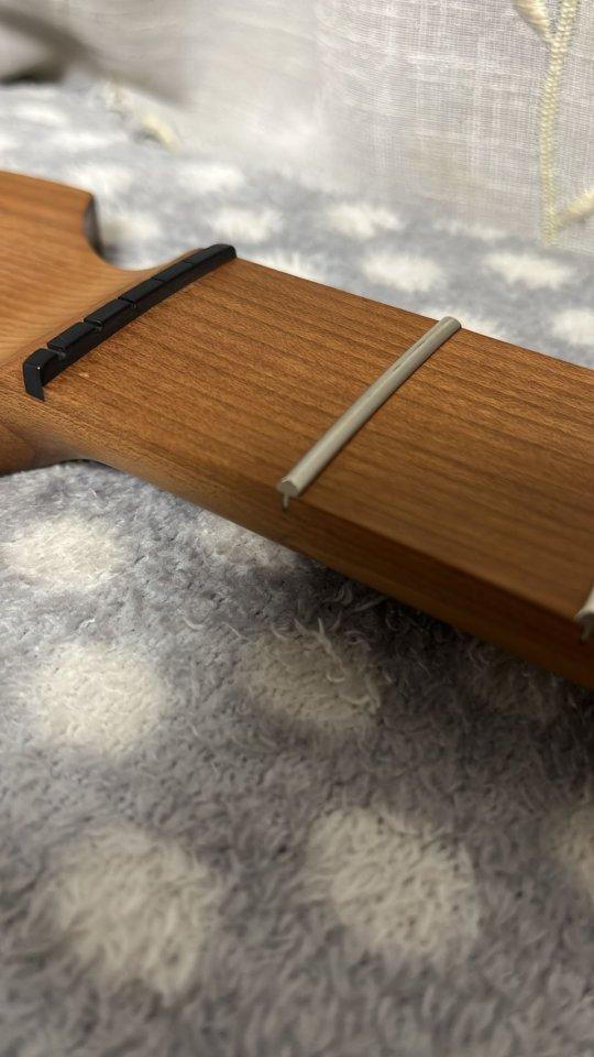 Mastil WARMOTH  Tostado tipo strato - stratocaster