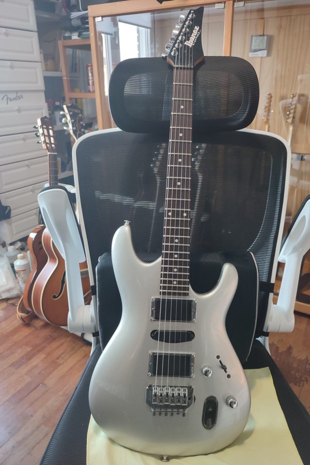 Ibanez Ergodyne EDR 170 EX de segunda mano · Foto 1 de 10 · Araba · 325 €