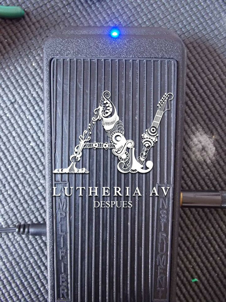 Mods: DUNLOP CRY BABY GCB-95 custom lutheria av ¡Recogida y envío gratis!