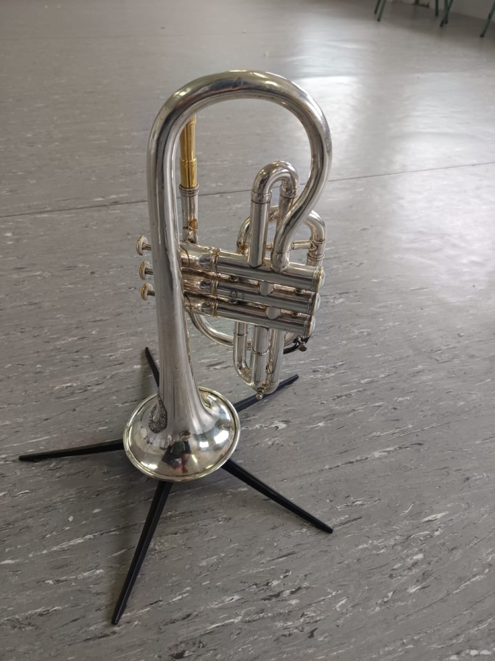 CORNETA F. BESSON de segunda mano · Foto 3 de 4 · Illes Balears · 1000 €
