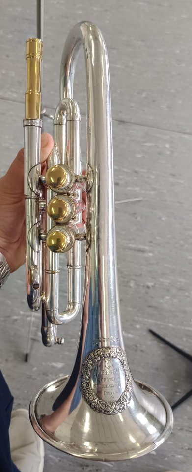 CORNETA F. BESSON de segunda mano · Foto 4 de 4 · Illes Balears · 1000 €