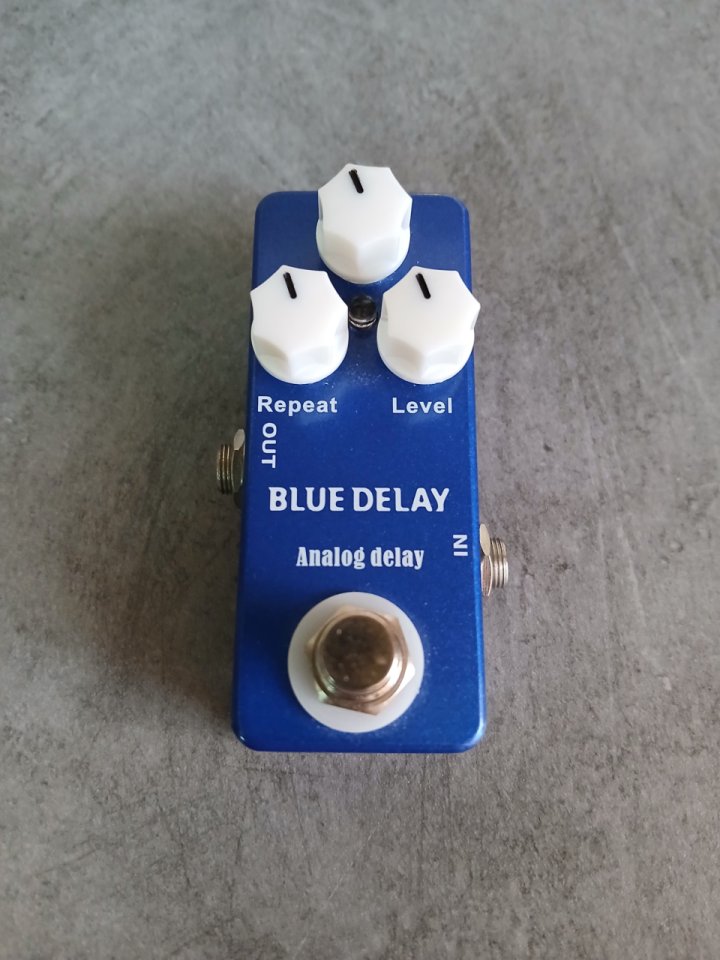Pedal Delay analógico Mosky Blue Delay de segunda mano · Foto 1 de 5 · Valencia · 20 €