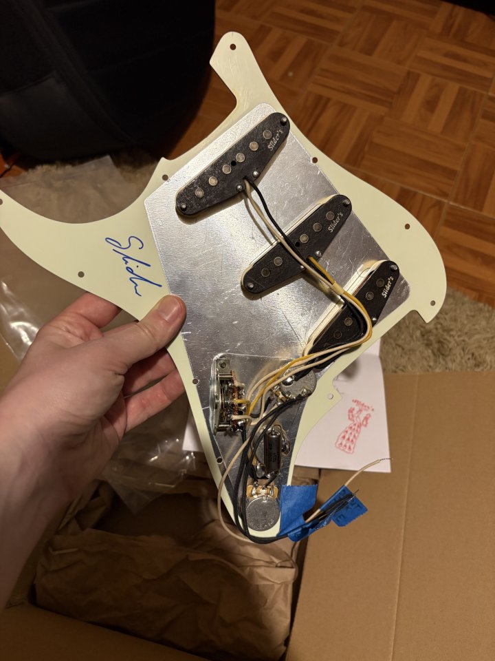 Fender Stratocaster Custom Shop Michael Landau 1963 de segunda mano · Foto 8 de 9 · A Coruña · 4200 €