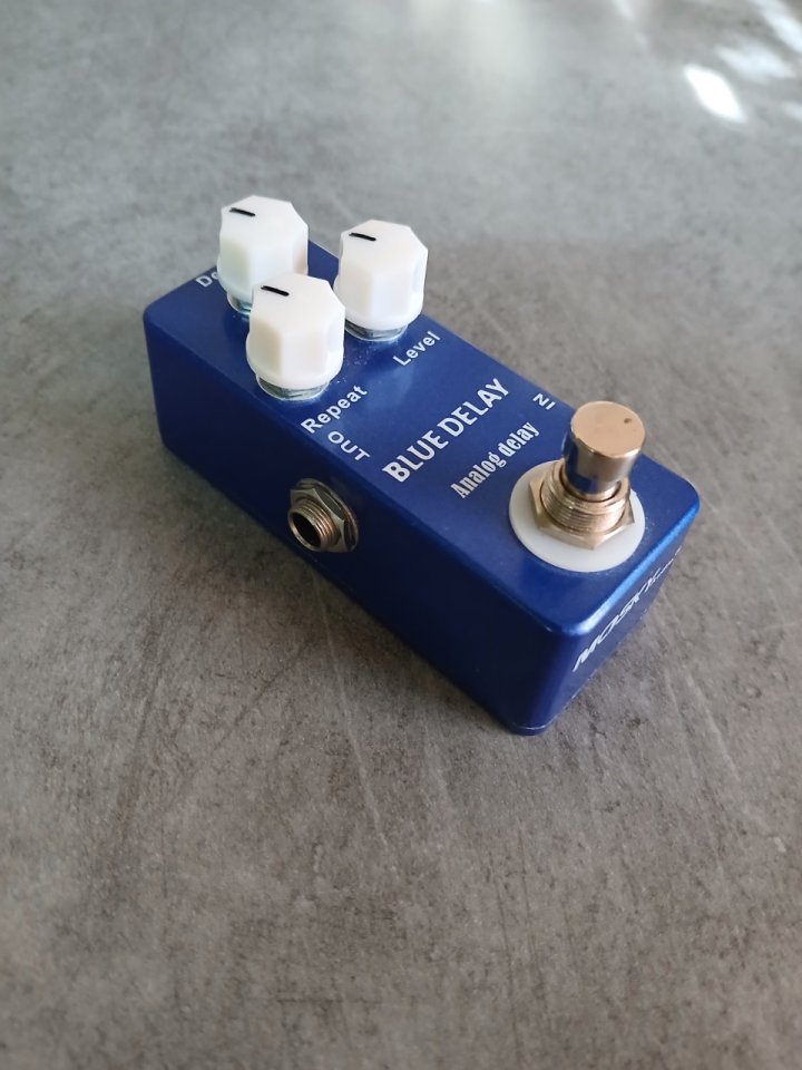 Pedal Delay analógico Mosky Blue Delay de segunda mano · Foto 2 de 5 · Valencia · 20 €