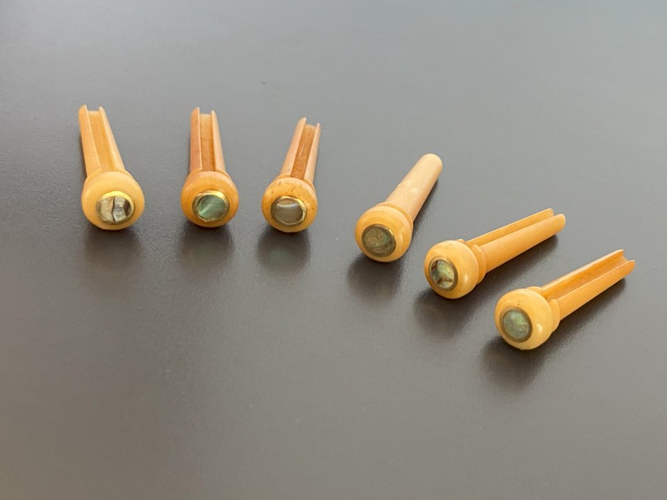 6 Clavijas De Puente De Hueso Camello Guitarra Folk