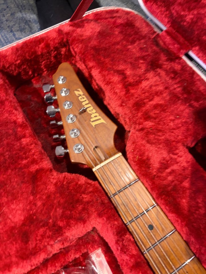 Ibanez AZ2402 Prestige White